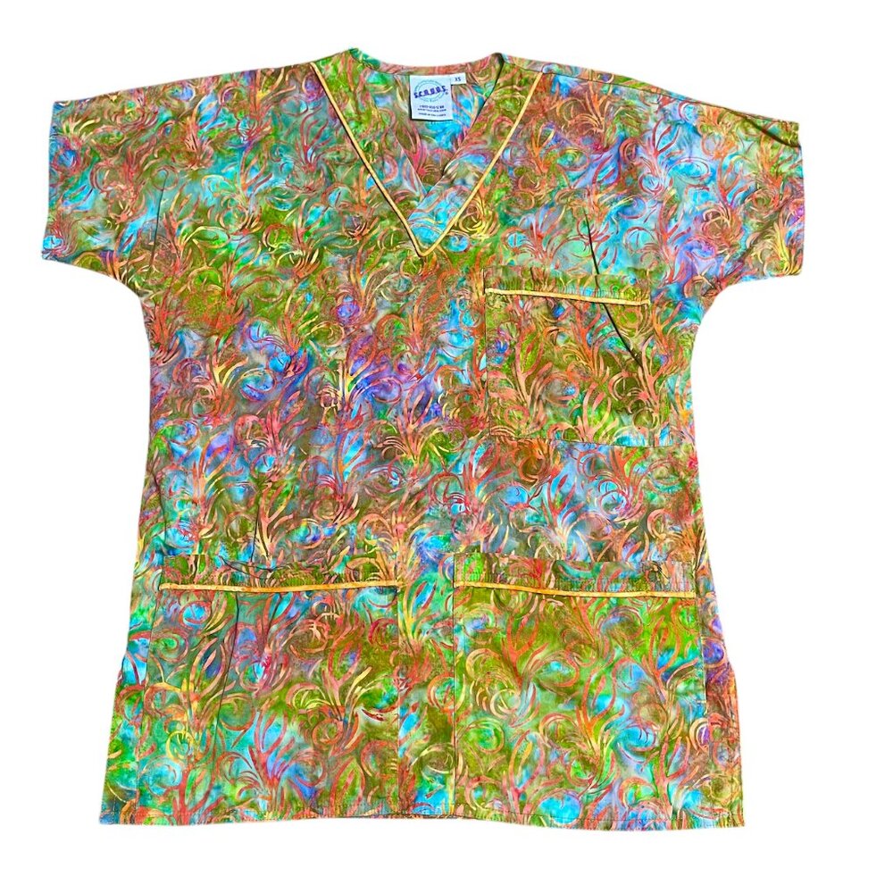 Comfy Cotton Watercolor Whimsical Nursing Scrub Top Shirt Womens Size XS